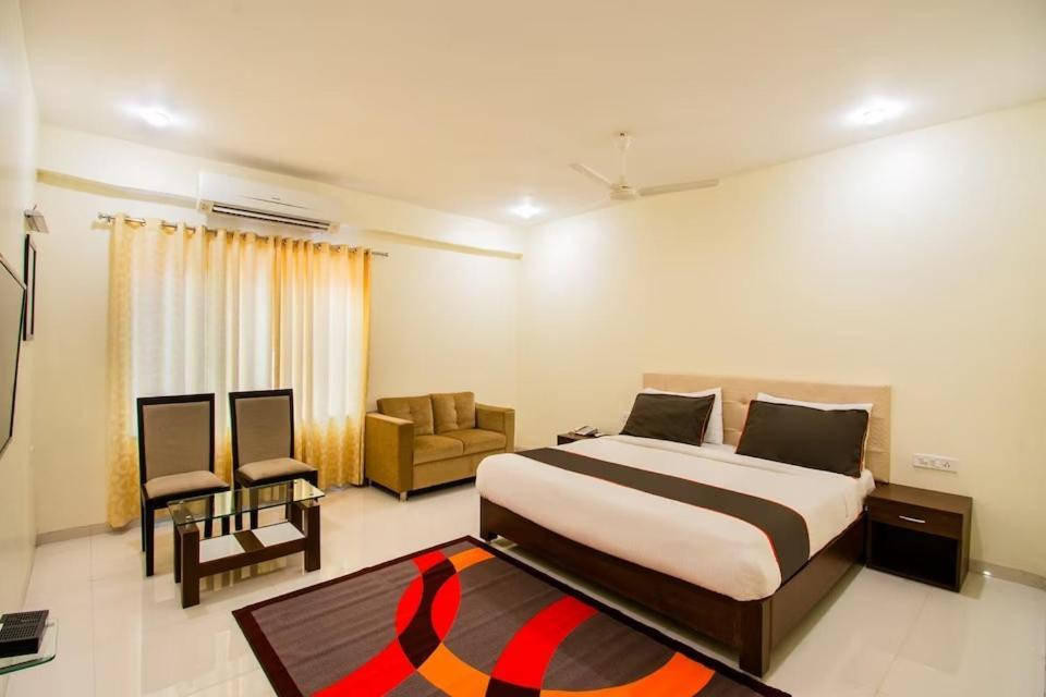 Hotel Lorven Visakhapatnam Ngoại thất bức ảnh