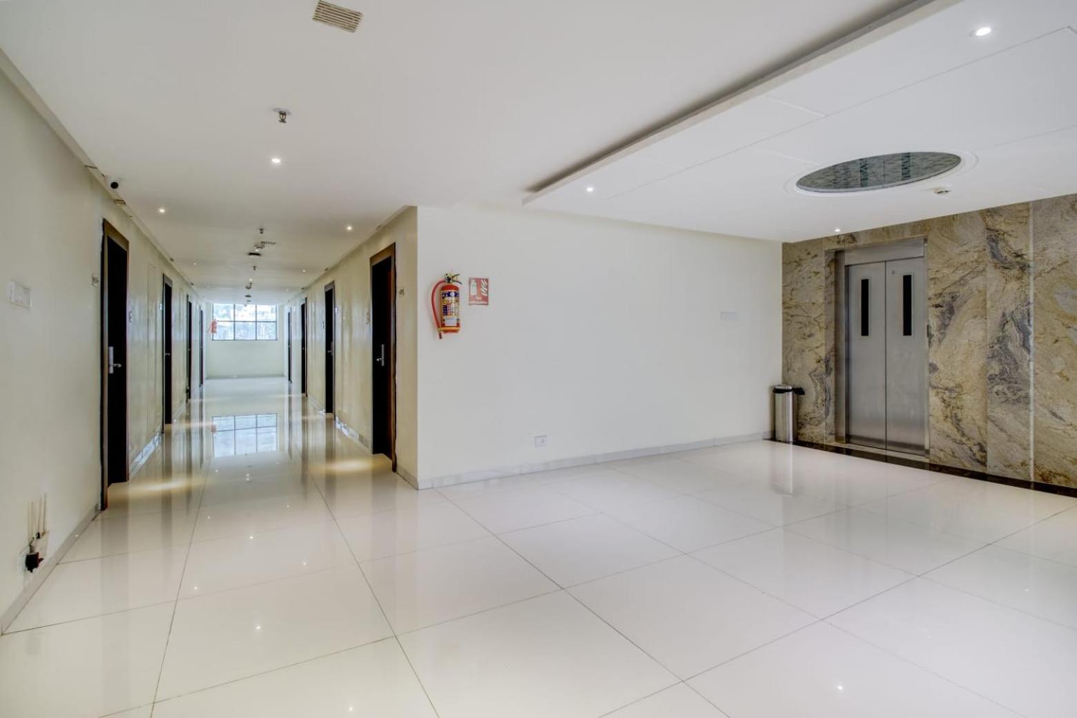 Hotel Lorven Visakhapatnam Ngoại thất bức ảnh